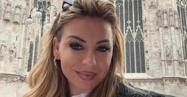 640-0-fjoralba-mesuese-816