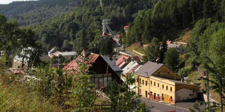 Jachymov-dollar-1068x602-1-750x375